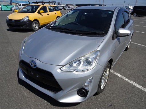 2016 TOYOTA Aqua