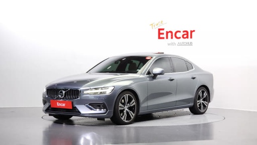 2020 VOLVO S60
