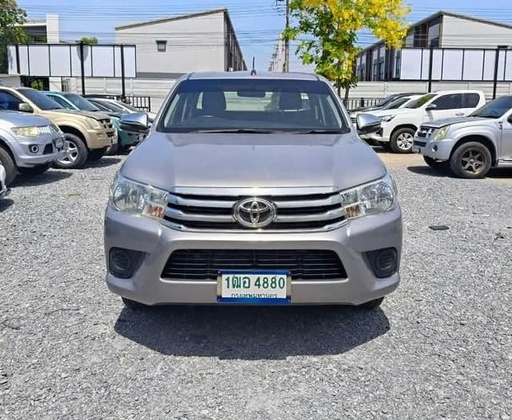 2017 TOYOTA Hilux