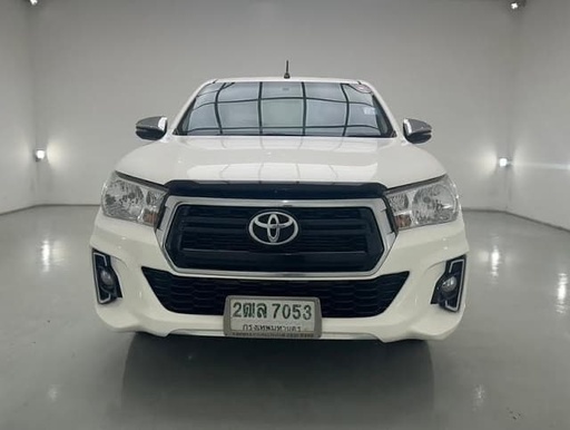 2019 TOYOTA Hilux