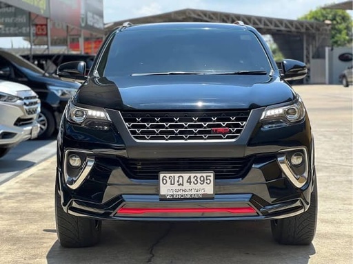 2020 TOYOTA Fortuner