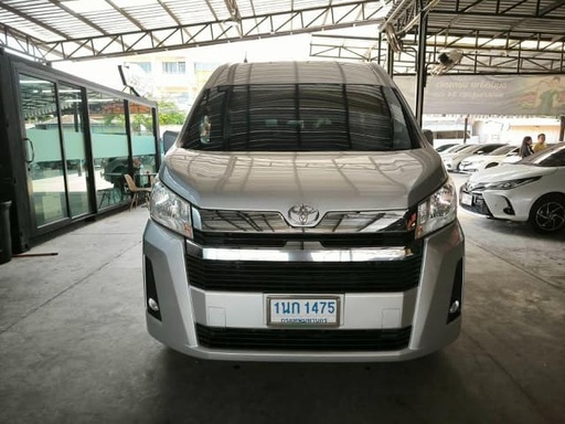 2020 TOYOTA Hiace Commuter, 