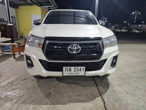 2017 TOYOTA Hilux