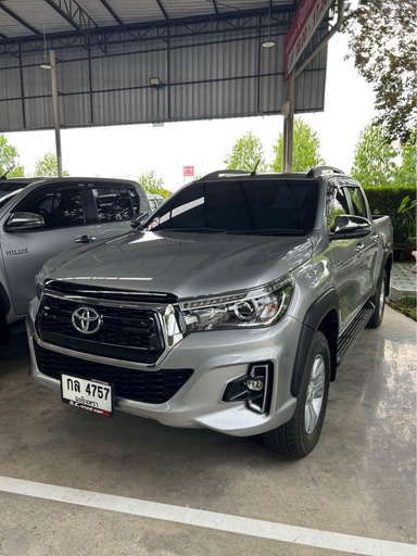 2020 TOYOTA Hilux