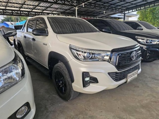 2019 TOYOTA Hilux, 