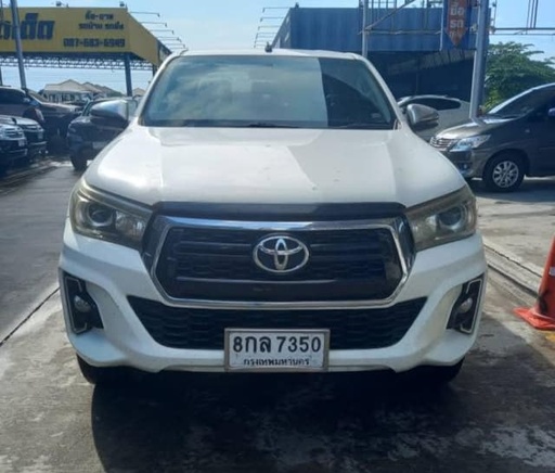 2019 TOYOTA Hilux