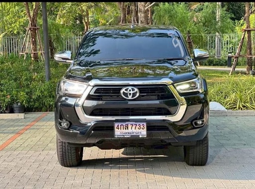 2022 TOYOTA Hilux, 