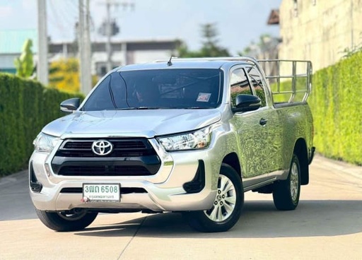 2021 TOYOTA Hilux