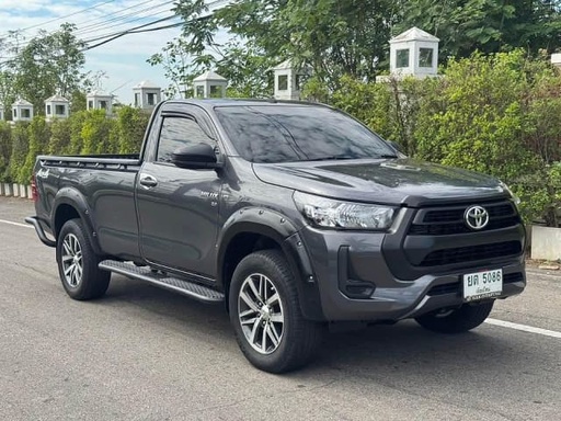 2021 TOYOTA Hilux, 