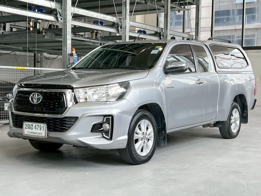 2020 TOYOTA Hilux