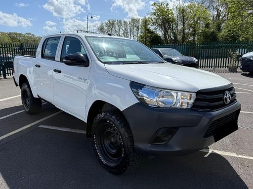 2018 TOYOTA Hilux