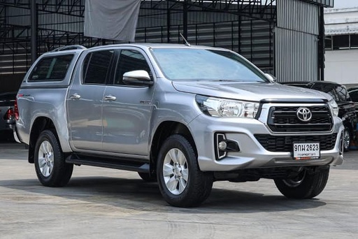 2020 TOYOTA Hilux