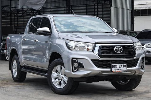 2020 TOYOTA Hilux