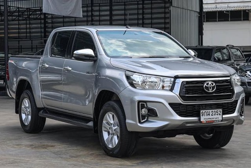 2020 TOYOTA Hilux