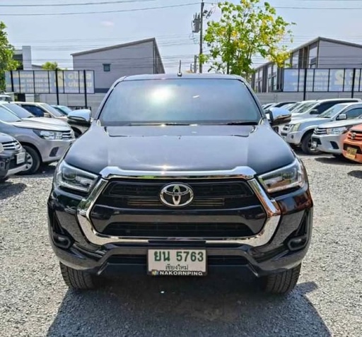 2023 TOYOTA Hilux