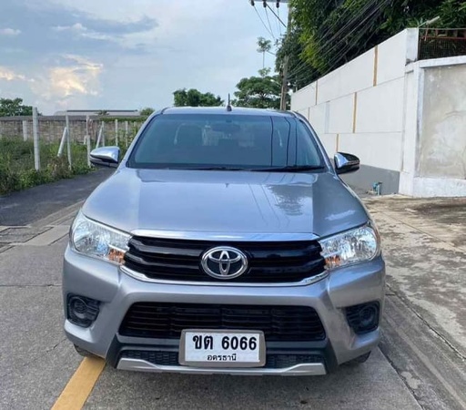 2018 TOYOTA Hilux