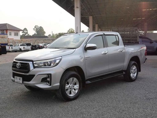 2020 TOYOTA Hilux
