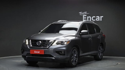 2017 NISSAN Pathfinder