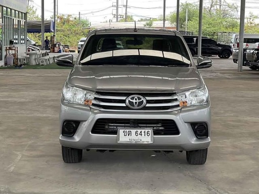 2017 TOYOTA Hilux