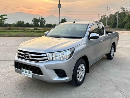 2017 TOYOTA Hilux, 