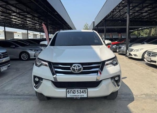 2019 TOYOTA Fortuner