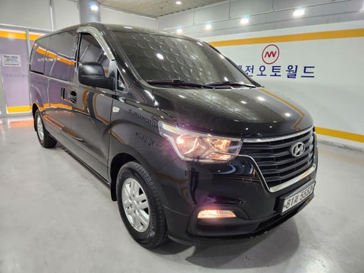 2020 HYUNDAI Grand Starex