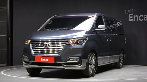 2018 HYUNDAI Grand Starex