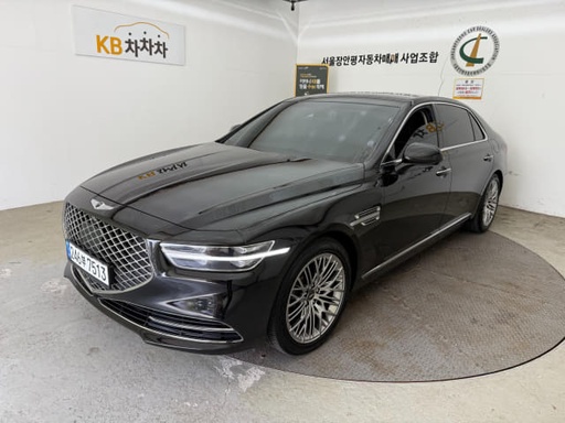 2021 Genesis G90, 
