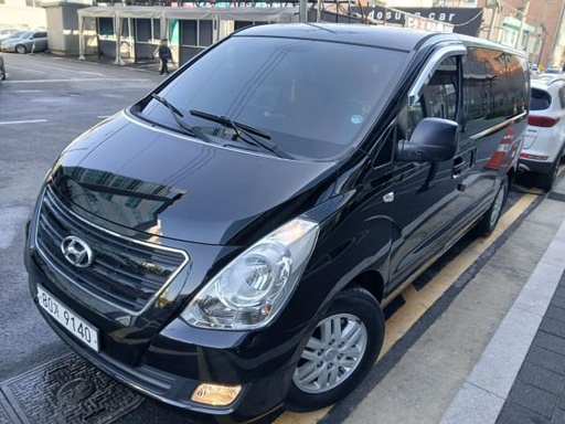 2017 HYUNDAI Grand Starex