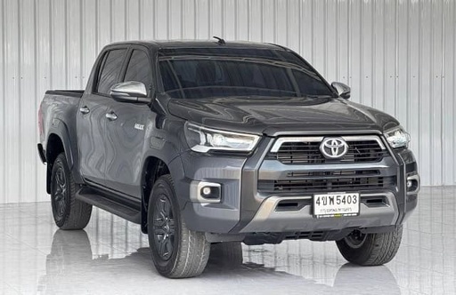 2023 TOYOTA Hilux