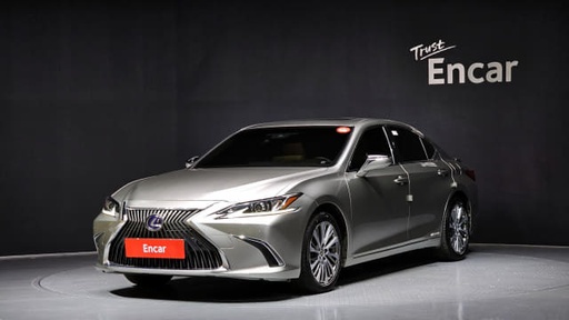 2021 LEXUS ES