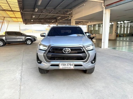 2021 TOYOTA Hilux