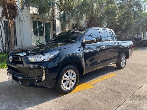 2021 TOYOTA Hilux