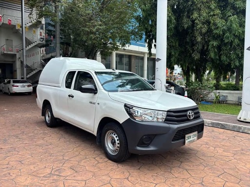 2017 TOYOTA Hilux, 