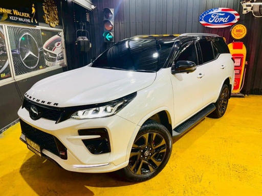 2023 TOYOTA Fortuner, 