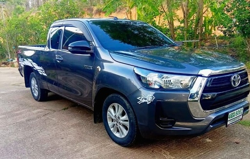 2021 TOYOTA Hilux