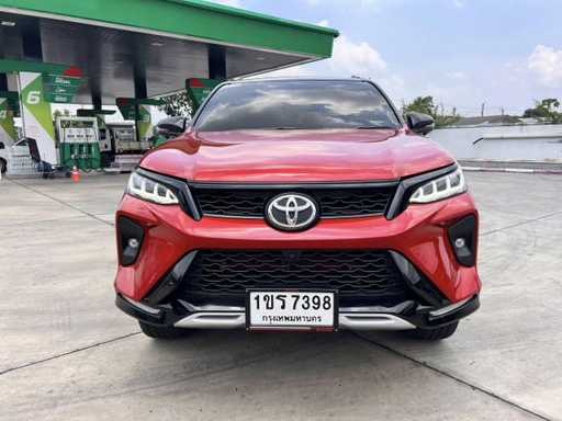 2021 TOYOTA Fortuner