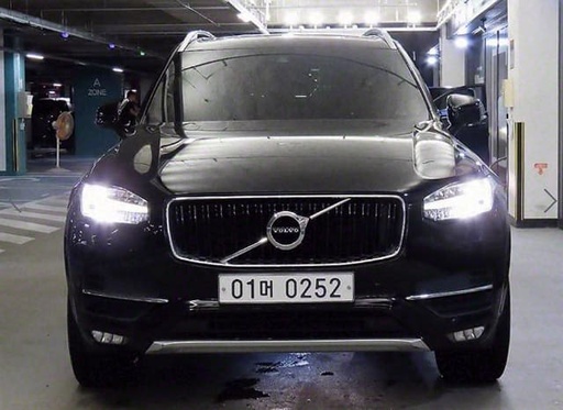 2017 VOLVO XC90