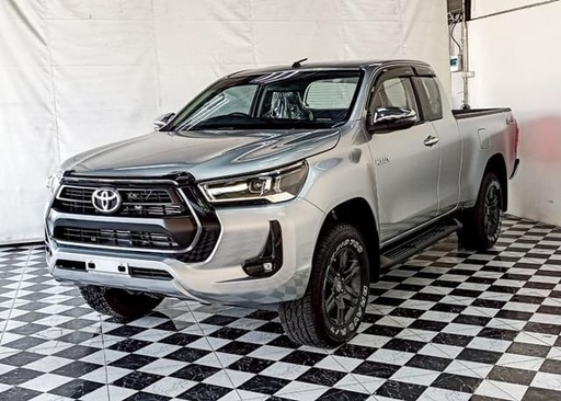 2021 TOYOTA Hilux