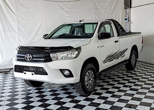 2018 TOYOTA Hilux
