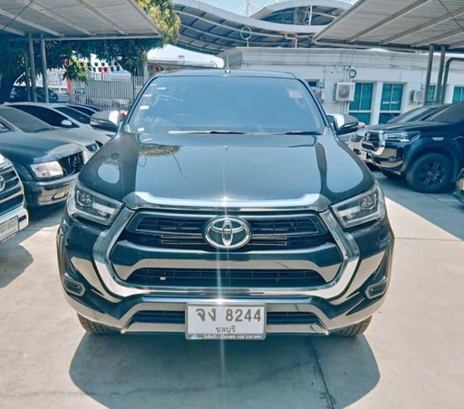 2021 TOYOTA Hilux