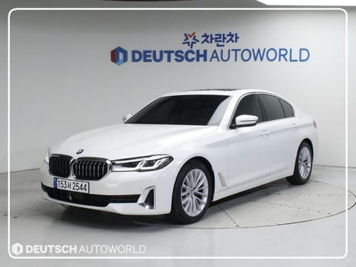 2022 BMW 5 Series