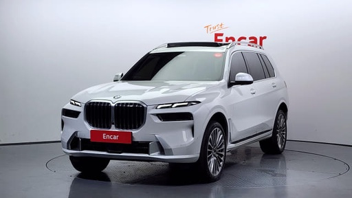 2024 BMW X7
