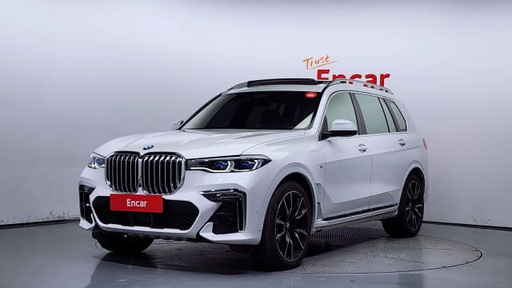 2022 BMW X7