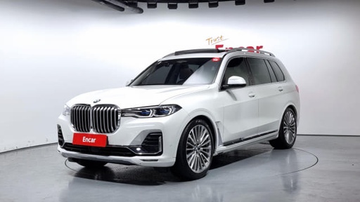 2022 BMW X7
