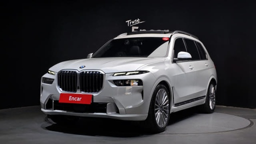 2024 BMW X7