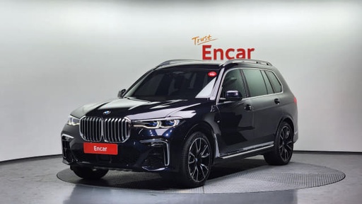 2022 BMW X7