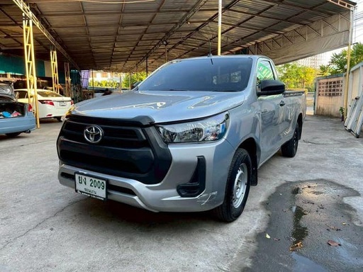 2021 TOYOTA Hilux, 