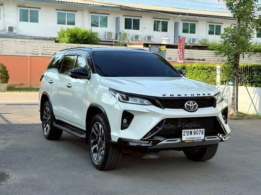 2021 TOYOTA Fortuner