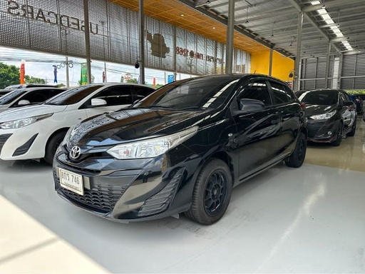 2019 TOYOTA Yaris